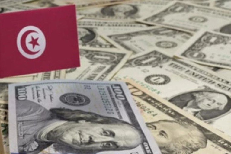 قيمة التحويلات البريدية للتونسيين المقيمين بالخارج تسجل ارتفاعا بنسبة 43.4% سنة 2021