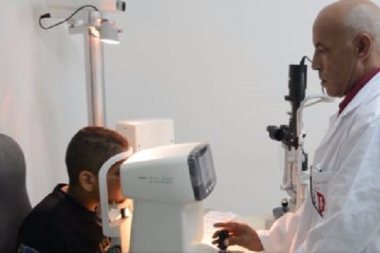 الكاف: انتفاع 200 تلميذا بخدمات قافلة صحية في طب العيون