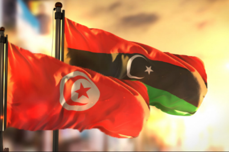 وفد من رجال أعمال تونسيين يتّجه إلى ليبيا ليشرع في تجسيم مشاريع مشتركة