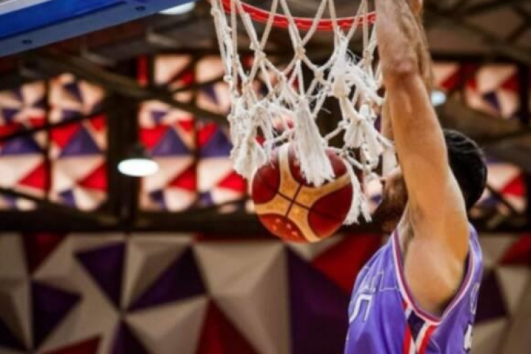 بيروت يقصي الرياضي من ربع نهائي البطولة العربية