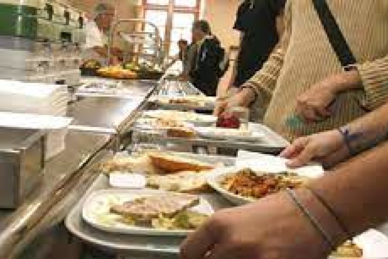 المطعم الجامعي بحمام الشط يعود لتقديم الأكلة الجامعية الأسبوع القادم