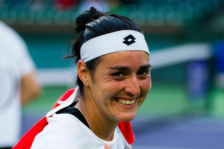 أنس جابر تحتفظ بالوصافة وصعود كرجتشيكوفا في تصنيف التنس