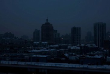 في درجات حرارة لم تتخطى الصفر: ملايين الأوكران في الظلام