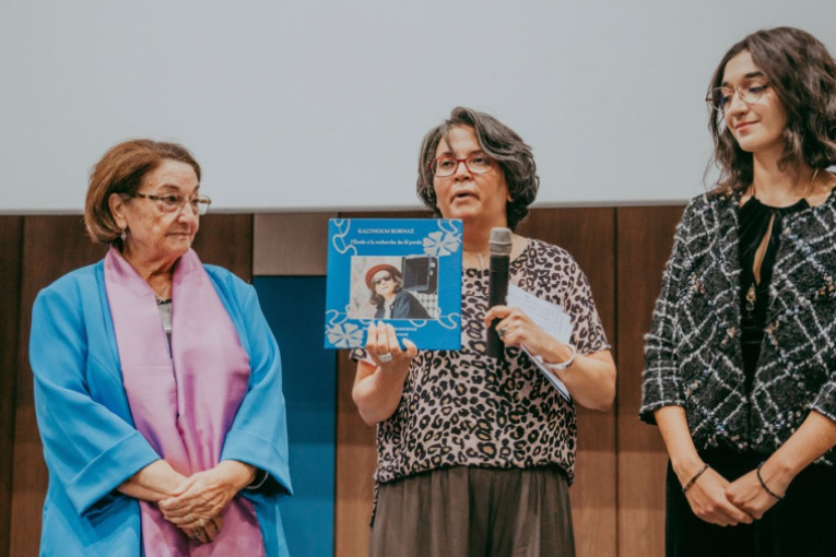 أيام قرطاج السينمائية تكرم المخرجة الجزائرية يمينة بشير شويخ