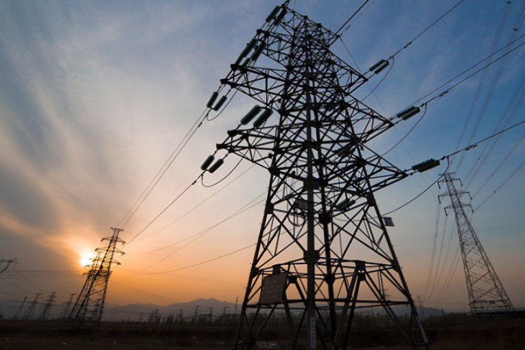 الشهر القادم.. جامعة الكهرباء والغاز تقرّ إضرابا بيوميْن