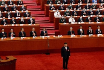 الحزب الحاكم بالصين يصدر أول تعليق بشأن التعامل مع الاحتجاجات