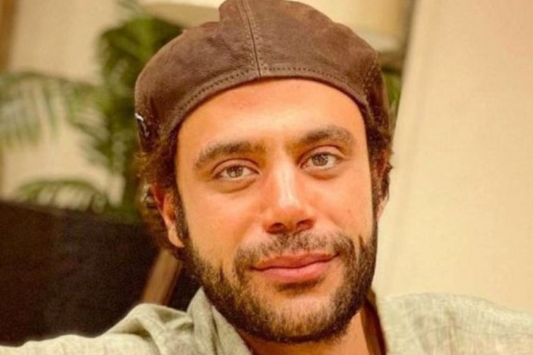 محمد عادل إمام يستعد لتصوير “أبو نسب”