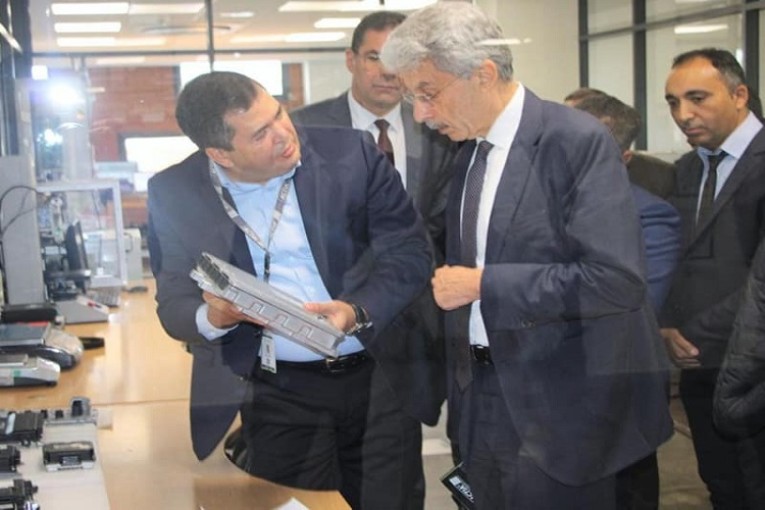 خلال زيارته مؤسسات بأريانة وبنزرت: وزير الإقتصاد يؤكد الاستعداد لإزالة العوائق وإيجاد الحلول للإشكاليات