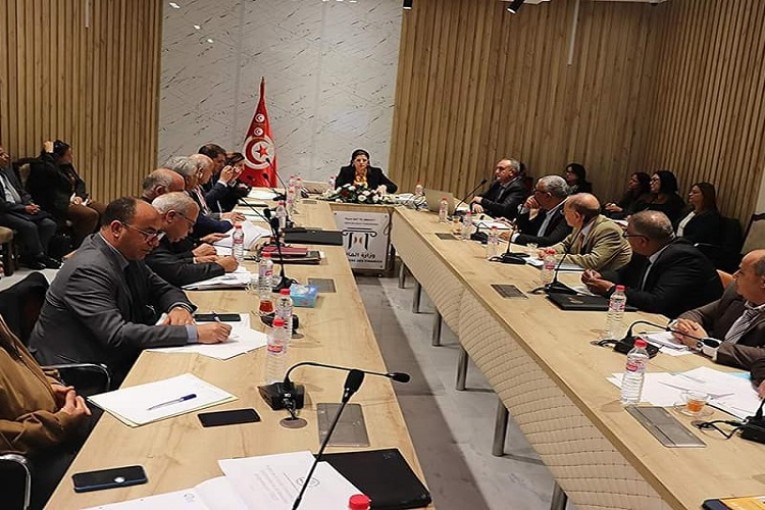 من بينها الإصلاح الجبائي ورقمنة الإدارة والحد من التعامل نقدا وادماج الاقتصاد الموازي: التوجّهات الكبرى لمشروع قانون الماليّة 2023