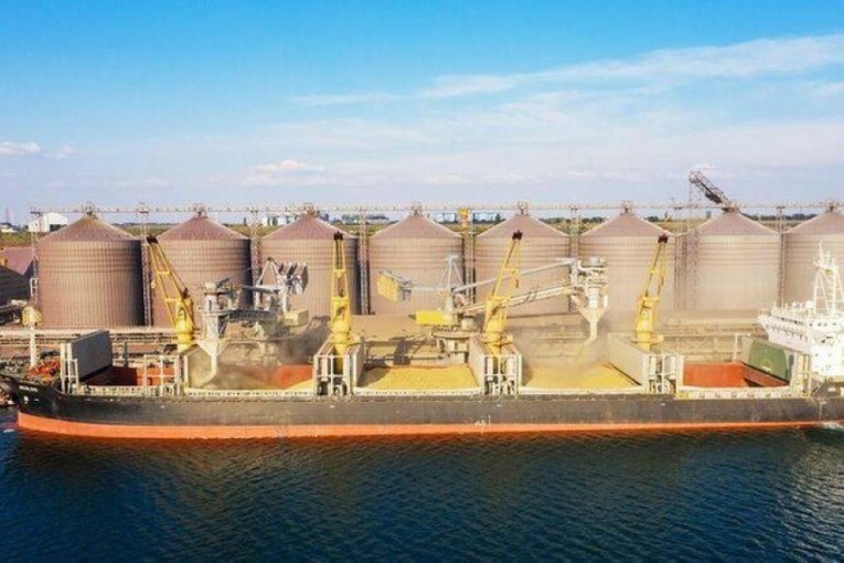 أوكرانيا تؤكد تمديد اتفاق تصدير الحبوب 120 يوماً