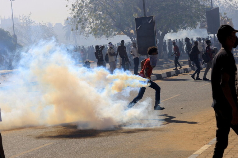 السودان: إصابة 30 متظاهرا في مواجهات مع الشرطة