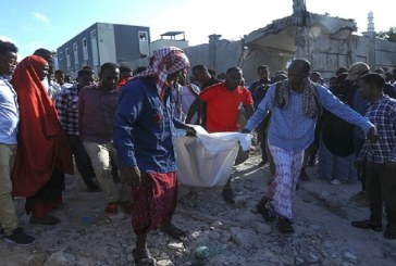 ارتفاع عدد القتلى إلى 120 في مقديشو والصومال تناشد المجتمع الدولي تقديم المساعدة