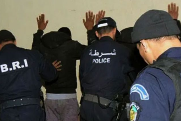 تفكيك شبكة مختصة في ترويج المخدرات وتنظيم عمليات الاجتياز خلسة نحو أوروبا