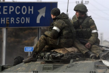 أوكرانيا: إصابة 5 في ضربة روسية على خيرسون