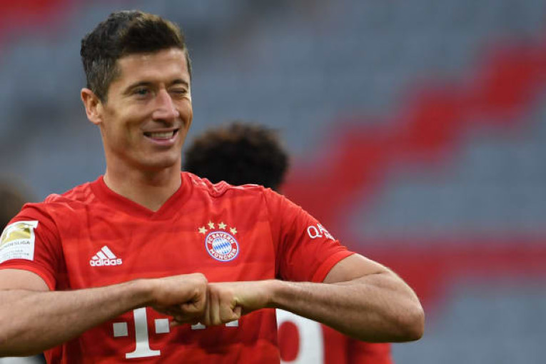 ليفاندوفسكي مهدد بالوقوف أمام القضاء الألماني