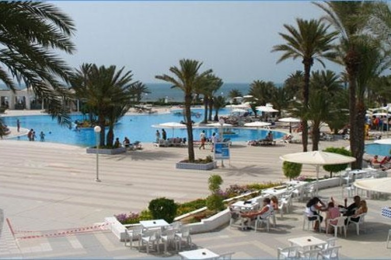 القنطاوي..زيادة ب103%  في عدد السياح الوافدين على المنطقة السياحية