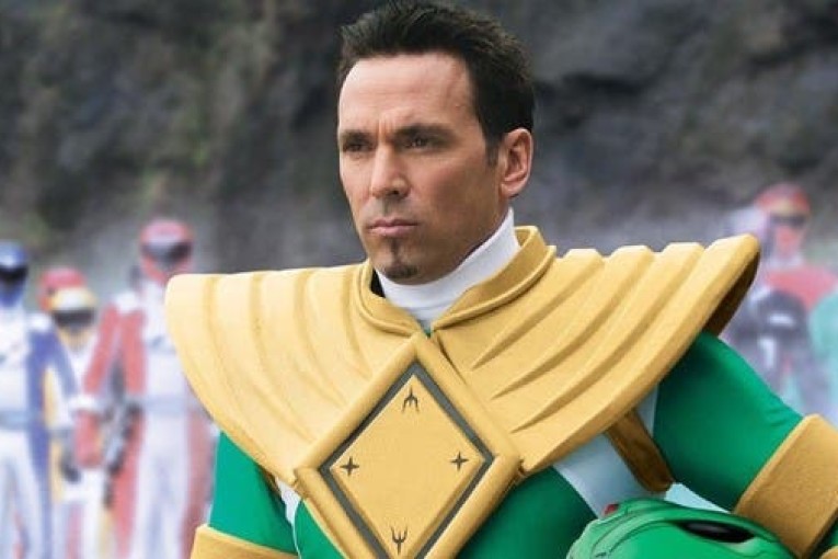 رحيل نجم مسلسل “باور رينجرز” عن 49 عاماً