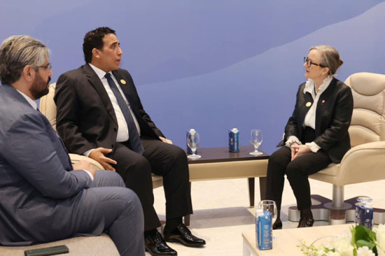 بودن تشيد بمواقف رئيس المجلس الرئاسي الليبي تجاه تونس