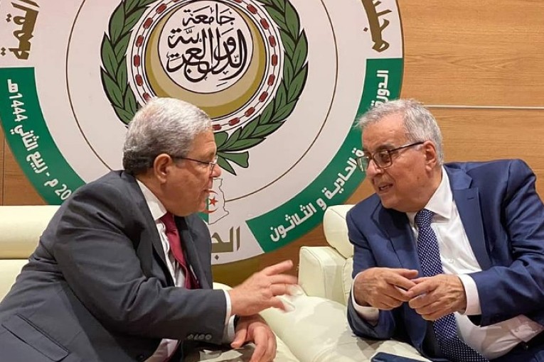 في اطار الاجتماع الوزاري التحضيري للقمة العربية : الجرندي يلتقي نظيره اللبناني