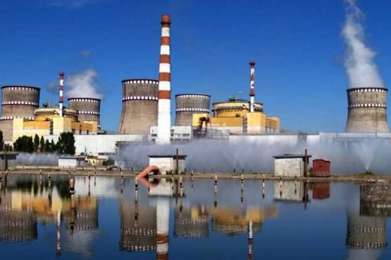 أوكرانيا: محطة زابوريجيا النووية تتوقف عن العمل بعد قصف روسي