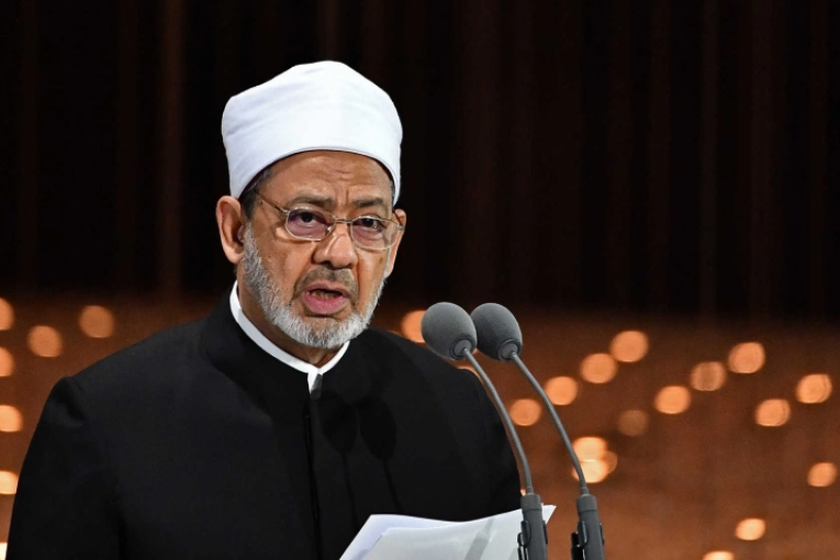 البابا فرانشيسكو يبدأ زيارة إلى المنامة الخميس