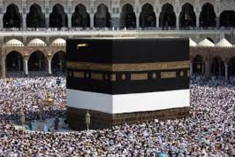 اليوم: انطلاق التسجيل لأداء فريضة الحج