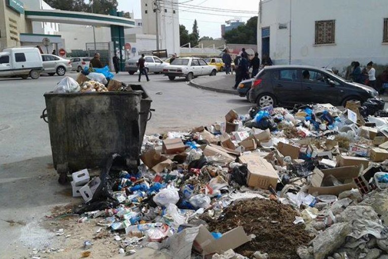 صفاقس..حالة احتقان شعبي بسبب تفاقم أزمة النفايات