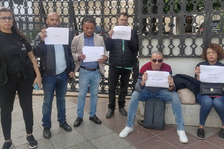 اعتصام مفتوح للصحفيين أمام قصر الحكومة