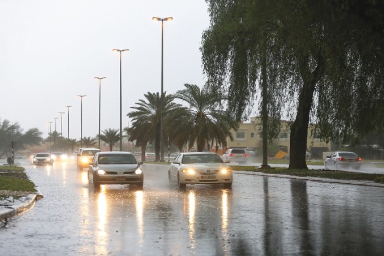 بداية من الغد: أمطار غزيرة وانخفاض ملحوظ في درجات الحرارة