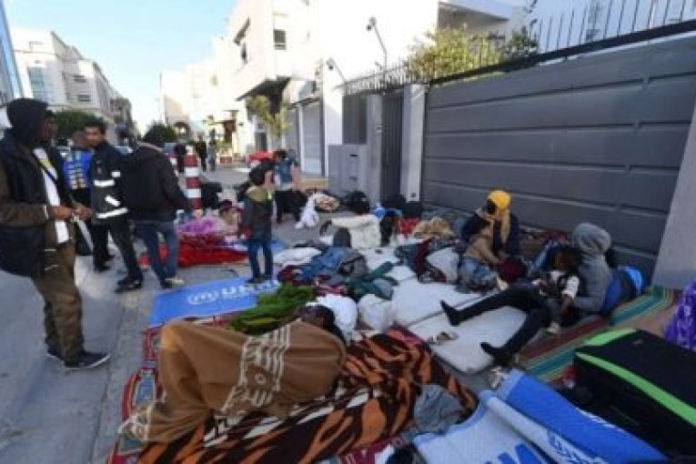 ليلة امس..ايقاف افارقة دخلوا التراب التونسي خلسة