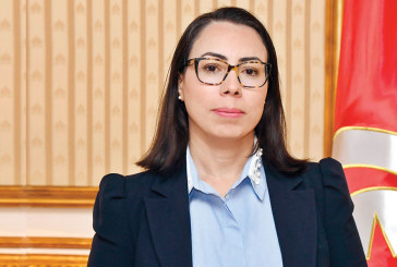 نادية عكاشة ”سكت كثيرا احتراما مني لواجب التحفظ لكن أظن أنه من الواجب الإصداع بالحقيقة’