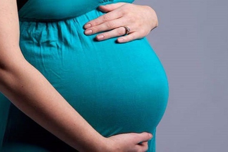 قفصة: النيابة العمومية تأذن بنقل إمراة حامل لأحد المستشفيات بولاية مجاورة بعد رفض زوجها