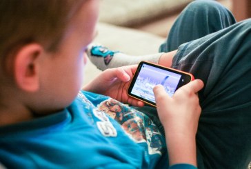 وزارة تكنولوجيات الإتصال تحذر من تواتر وقوع الأطفال ضحايا للألعاب الإلكترونية الخطيرة
