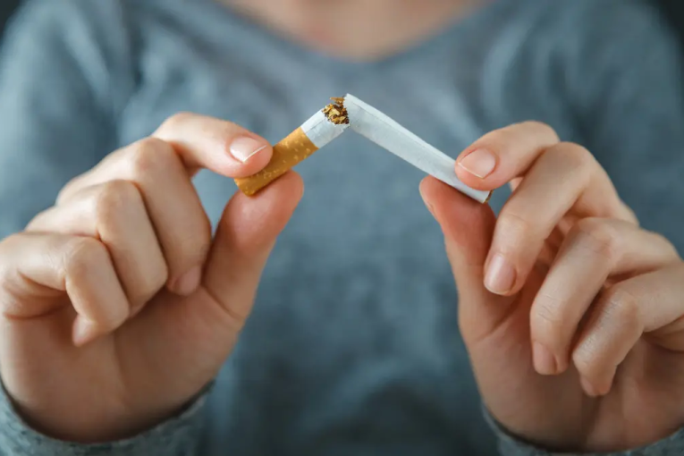 التدخين وألزهايمر.. دراسة تكشف العلاقة الخطيرة