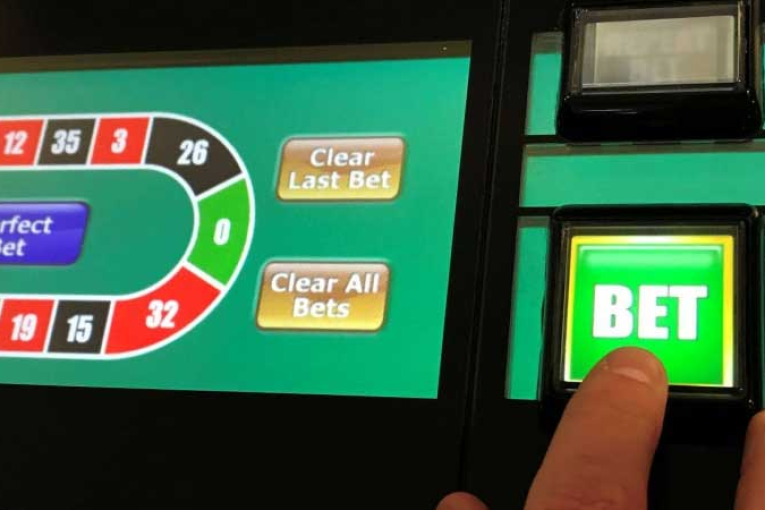 الكاف: حجز أكثر من 125 ألف دينار في محل لتعاطي الرهانات