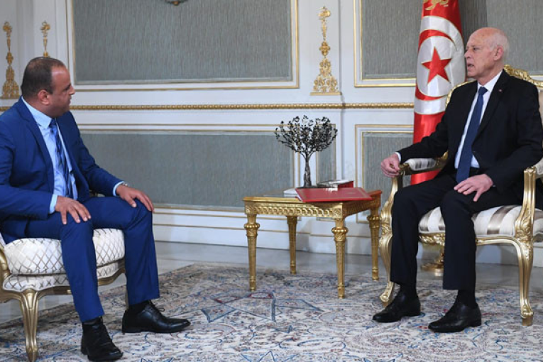 رئيس الجمهورية يلتقي رئيس اللجنة الوطنية للصلح الجزائي