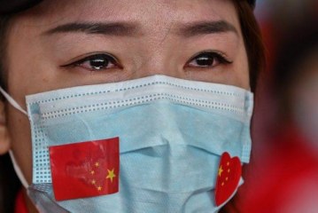 علماء الأوبئة في الصين يتوقعون ”تسونامي كوفيد” الشهر المقبل