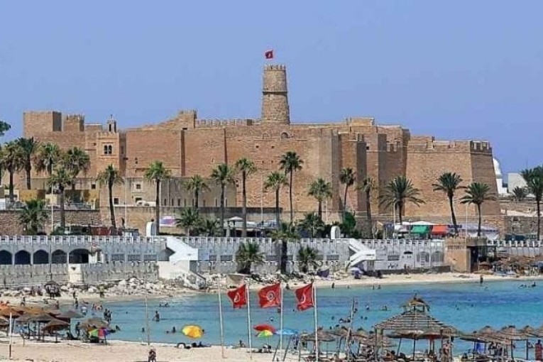 المنستير: زيادة بـ129% في عدد السياح وهذه جنسياتهم