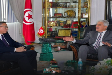التعاون التونسي الصيني في المجال العسكري محور لقاء وزير الدفاع بسفير الصين بتونس