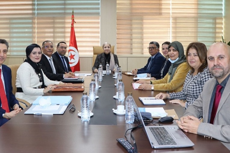 وزيرة العدل تأذن بتعميم استغلال المنظومة الالكترونية الجديدة للجنسية بكافة محاكم النواحي