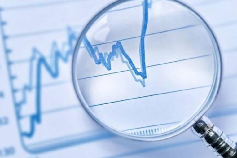 الحكومة تتطلّع الى تحقيق نمو بـ1.8% خلال 2023 من خلال هذه الإجراءات..