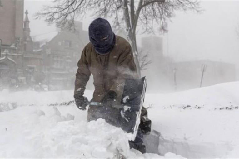 أمريكا:  مقتل 24 شخصا بسبب العاصفة الثلجية