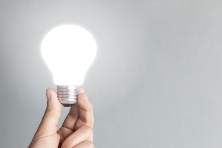 مشروع لتوزيع مليون فانوس مقتصد للطاقة على التونسيين مجانا في 2023