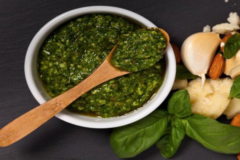 طبيبة روسية تنصح بتناول هذه المضادات الحيوية الطبيعية في موسم البرد