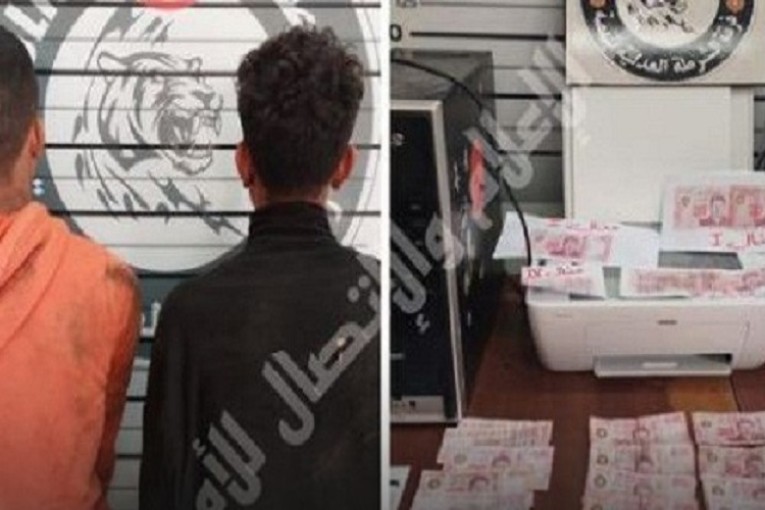 قفصة: الاحتفاظ بشابين يدلّسان الأوراق النقدية ويصرفانها بالمحلات التجارية