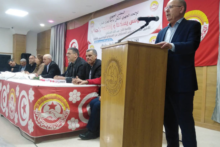 الطبوبي: سنتقدم بمبادرة مع مكونات المجتمع المدني لإنقاذ البلاد