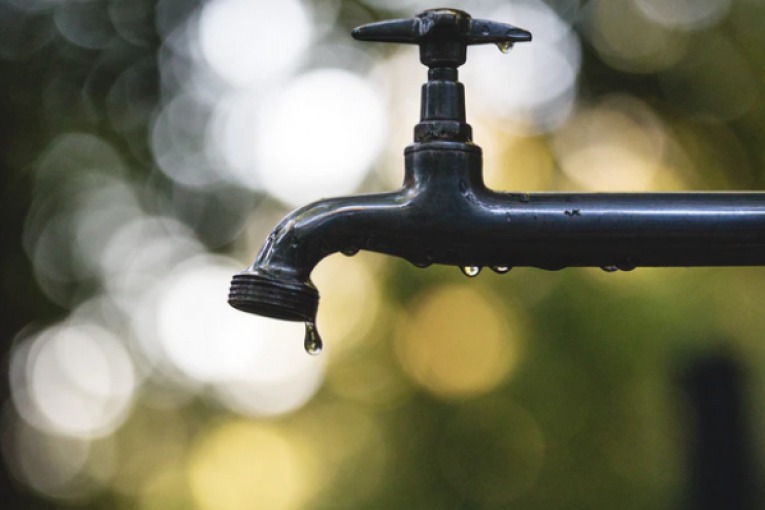 القصرين: اضطراب في توزيع المياه بسبب أعمال سرقة وتخريب ببئرين عميقتين