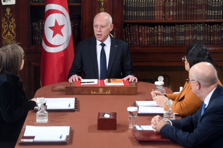 سعيّد للوفد المشارك في ‘دافوس': يجب توضيح الوضع المالي والنقدي لتونس