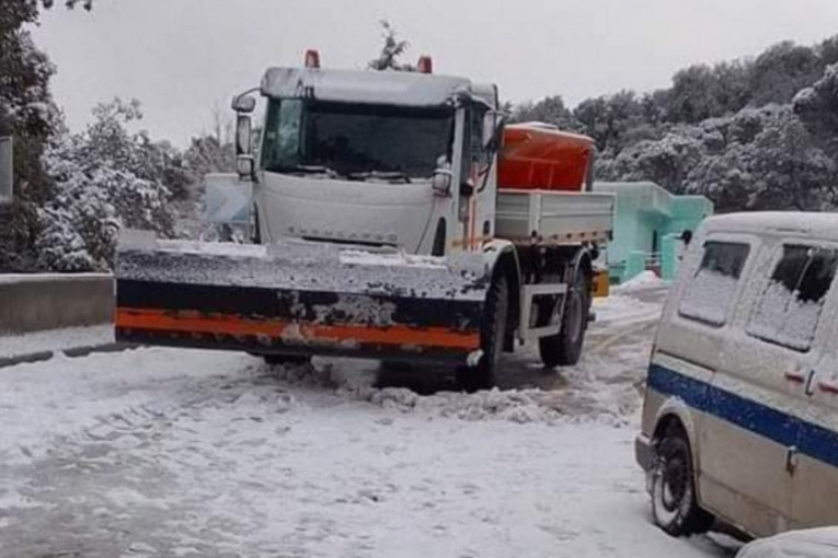 عين دراهم: تعليق الدروس حتّى إشعار آخر