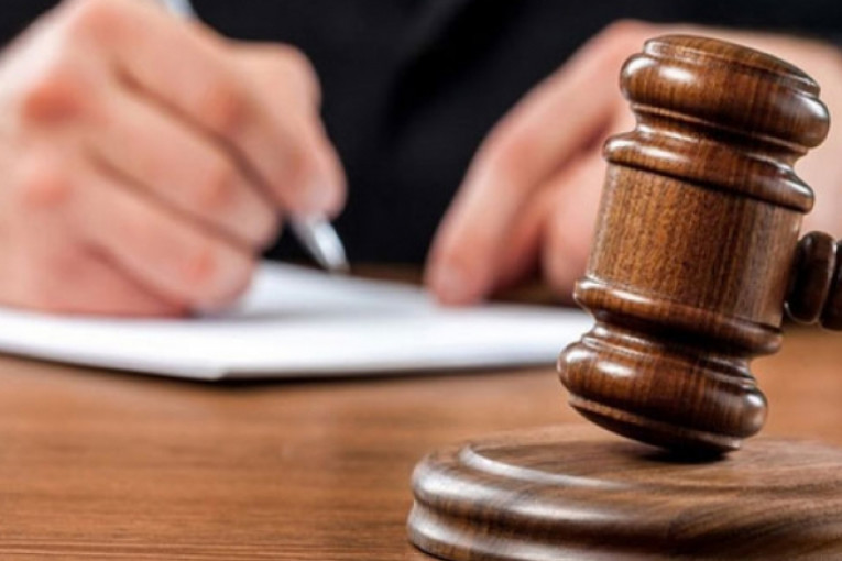 التحقيق في ملابسات وفاة شاب سقط من مبنى جامعة وسط مدينة نابل